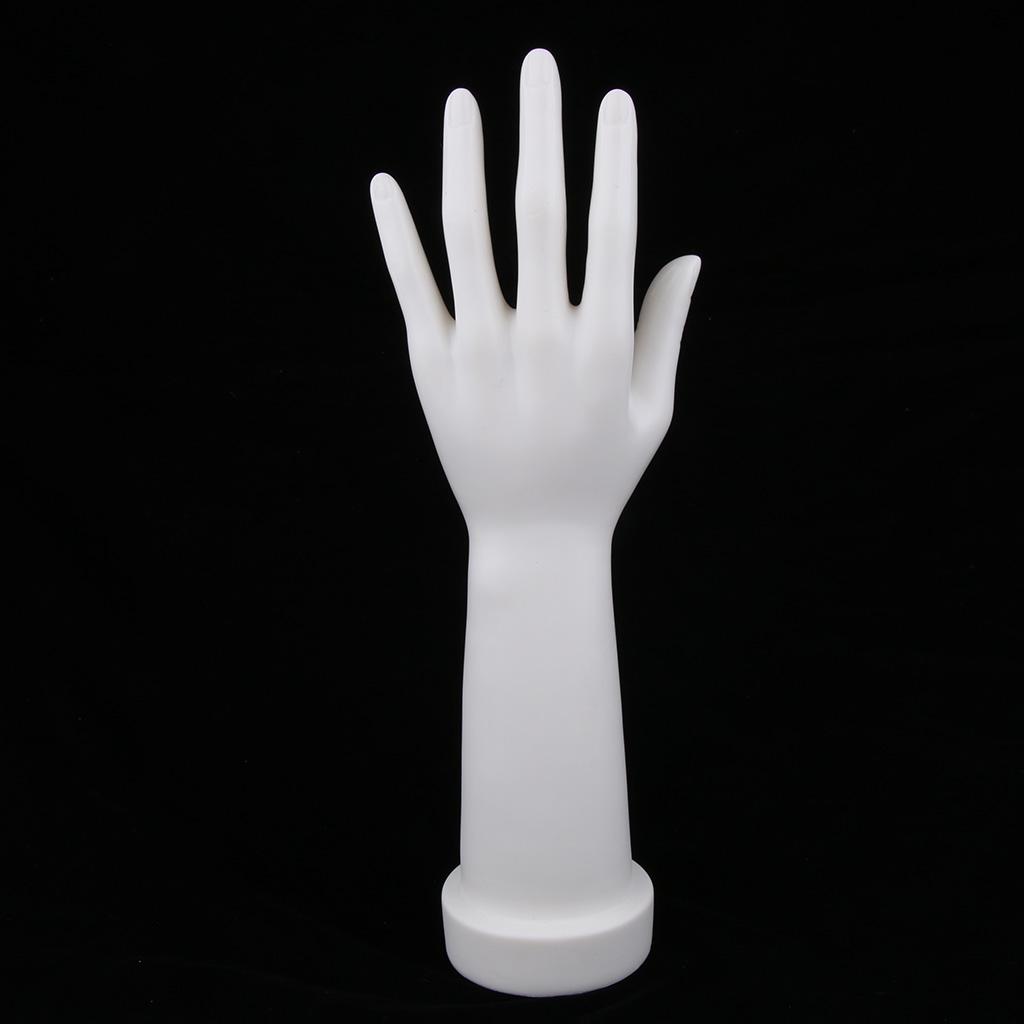 Maniquí de Mano Femenina Reali - Jewelry Shop Watches reseña y precio