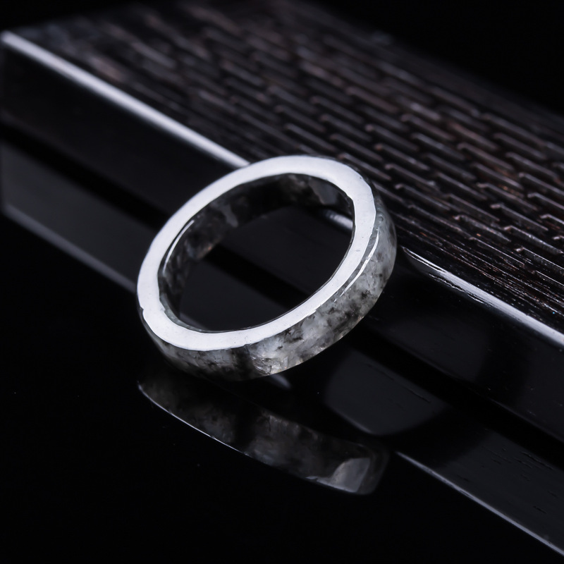 Anillo de jadeíta negra birman - Jewelry & Watches Spółka Z Ograniczoną Odpowiedzialnością reseña y precio